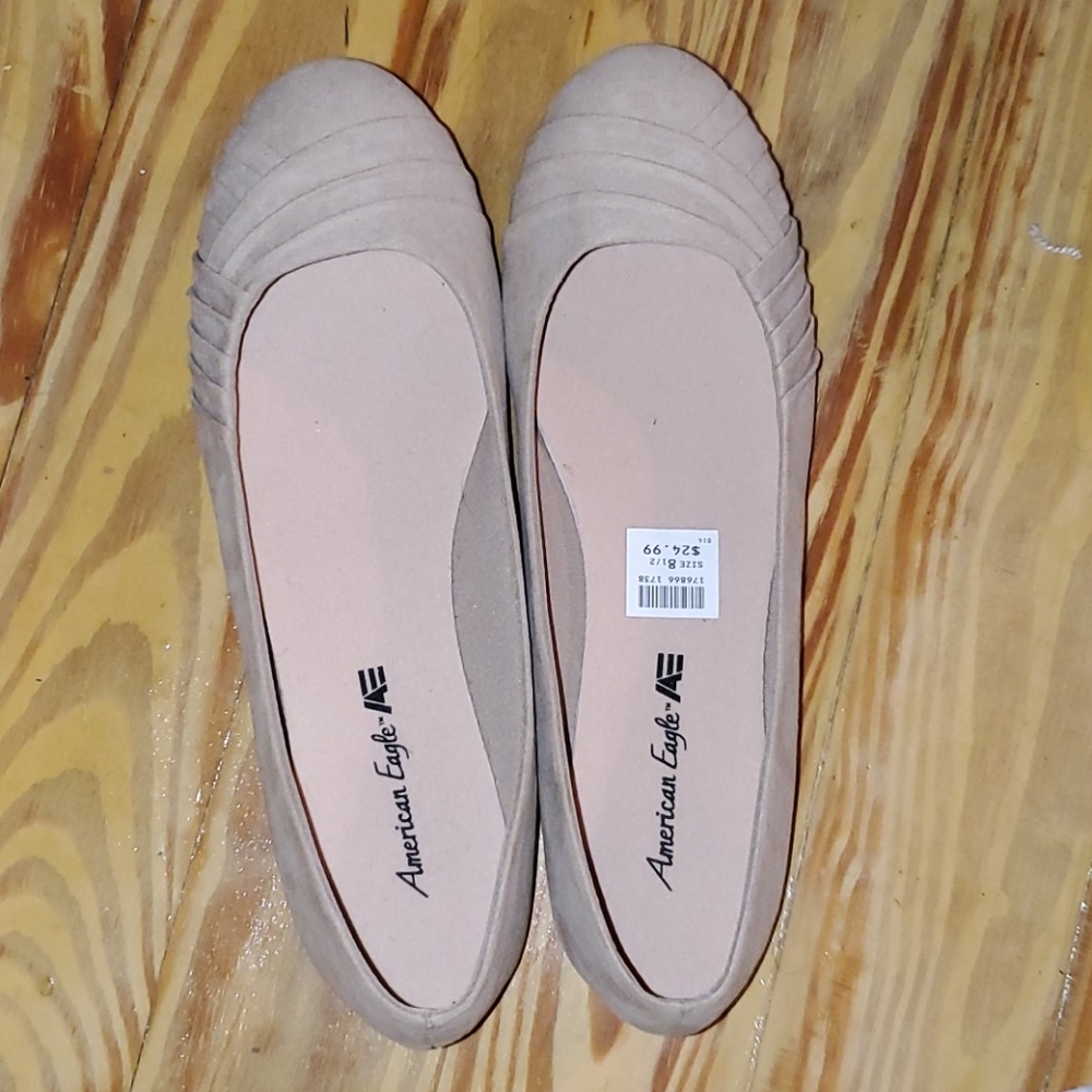 American eagle ballet flats